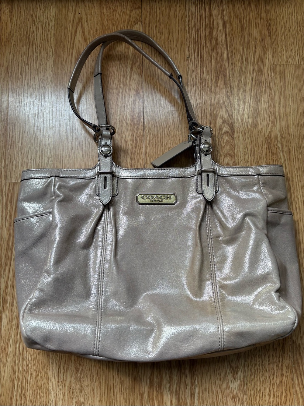 Coach hampton laguna shimmer dazzle tote shoulder bag